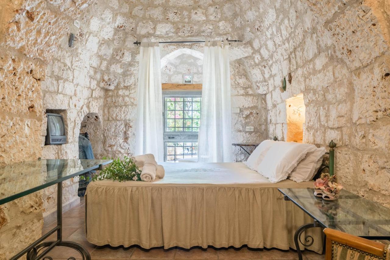Вилла Il Trullo Di Martino Остуни Экстерьер фото