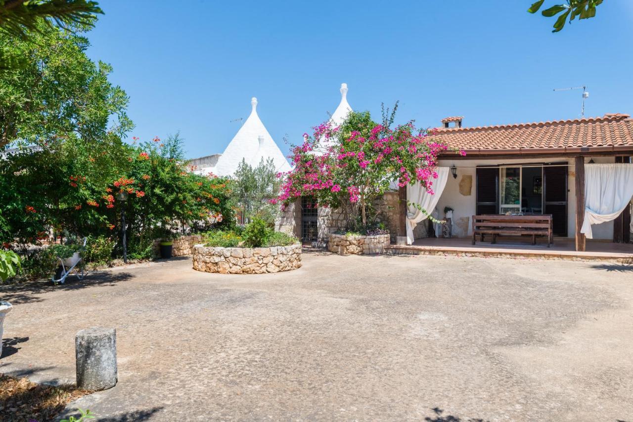 Вилла Il Trullo Di Martino Остуни Экстерьер фото