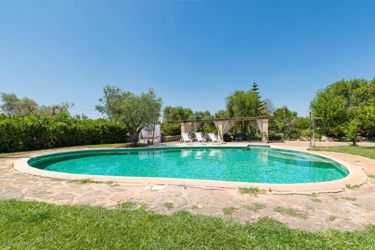 Вилла Il Trullo Di Martino Остуни Экстерьер фото